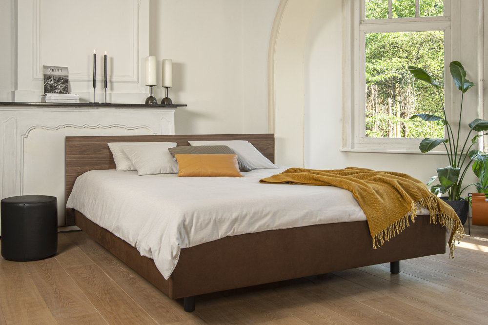 Miles zuiden B olie Bed 200 x 220 cm kopen? | Dorsoo