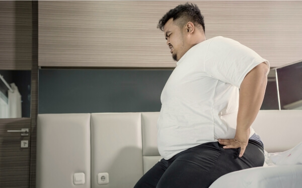 Obesitas verhoogt kans op rugklachten - Dorsoo
