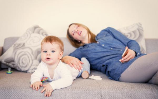 Hoe zorg je ervoor dat je als jonge ouder geen slaaptekort opbouwt? - Dorsoo