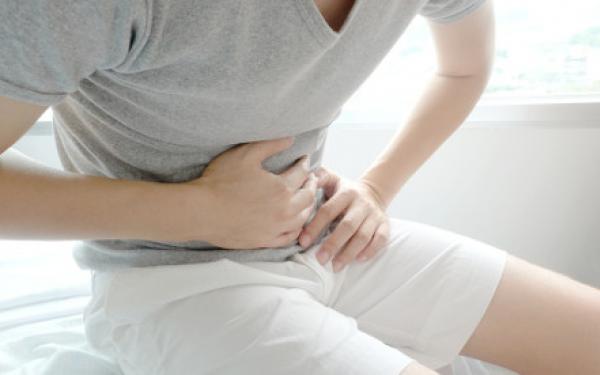 Lage rugpijn kan veroorzaakt worden door darmklachten - Dorsoo