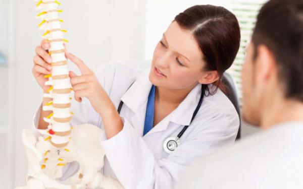 Cortisone bij rugpijn: wat zijn de voordelen en bijwerkingen? - Dorsoo