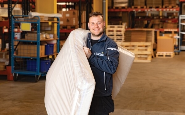 Niels van levering en installatie Dorsoo